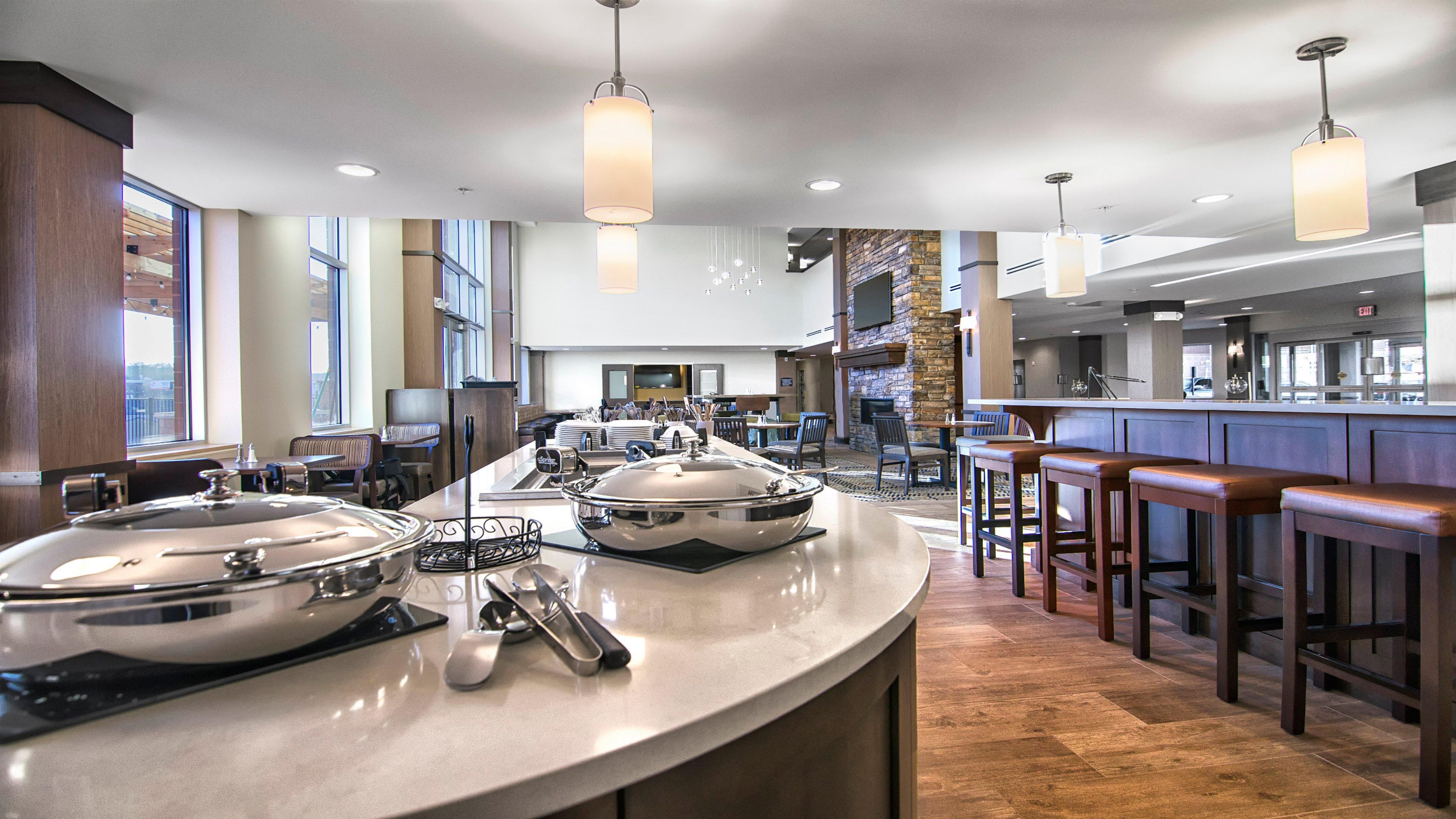 Staybridge Suites Marquette By Ihg מראה חיצוני תמונה